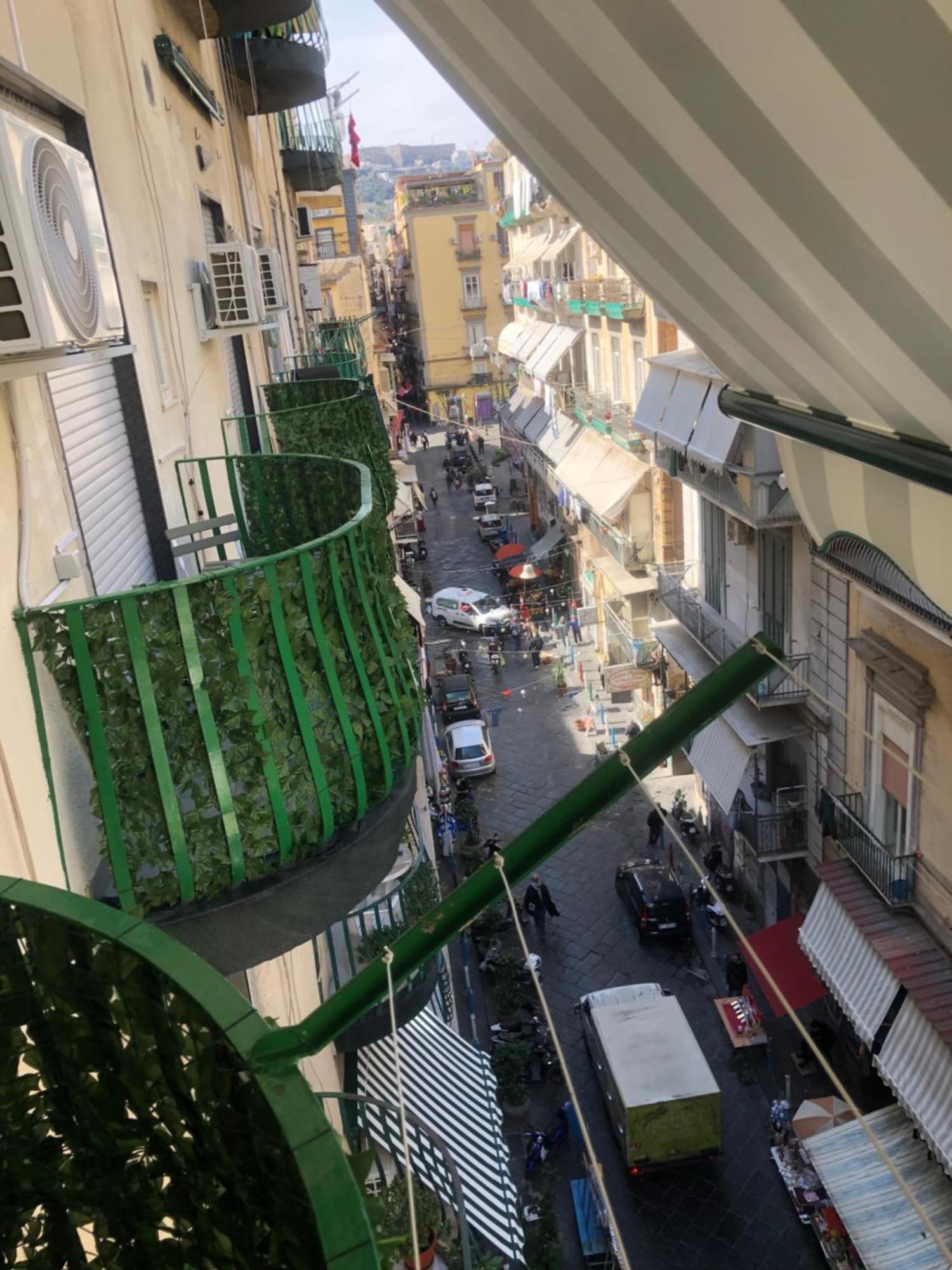 نابولي B&B Civico 22 Silvestre المظهر الخارجي الصورة