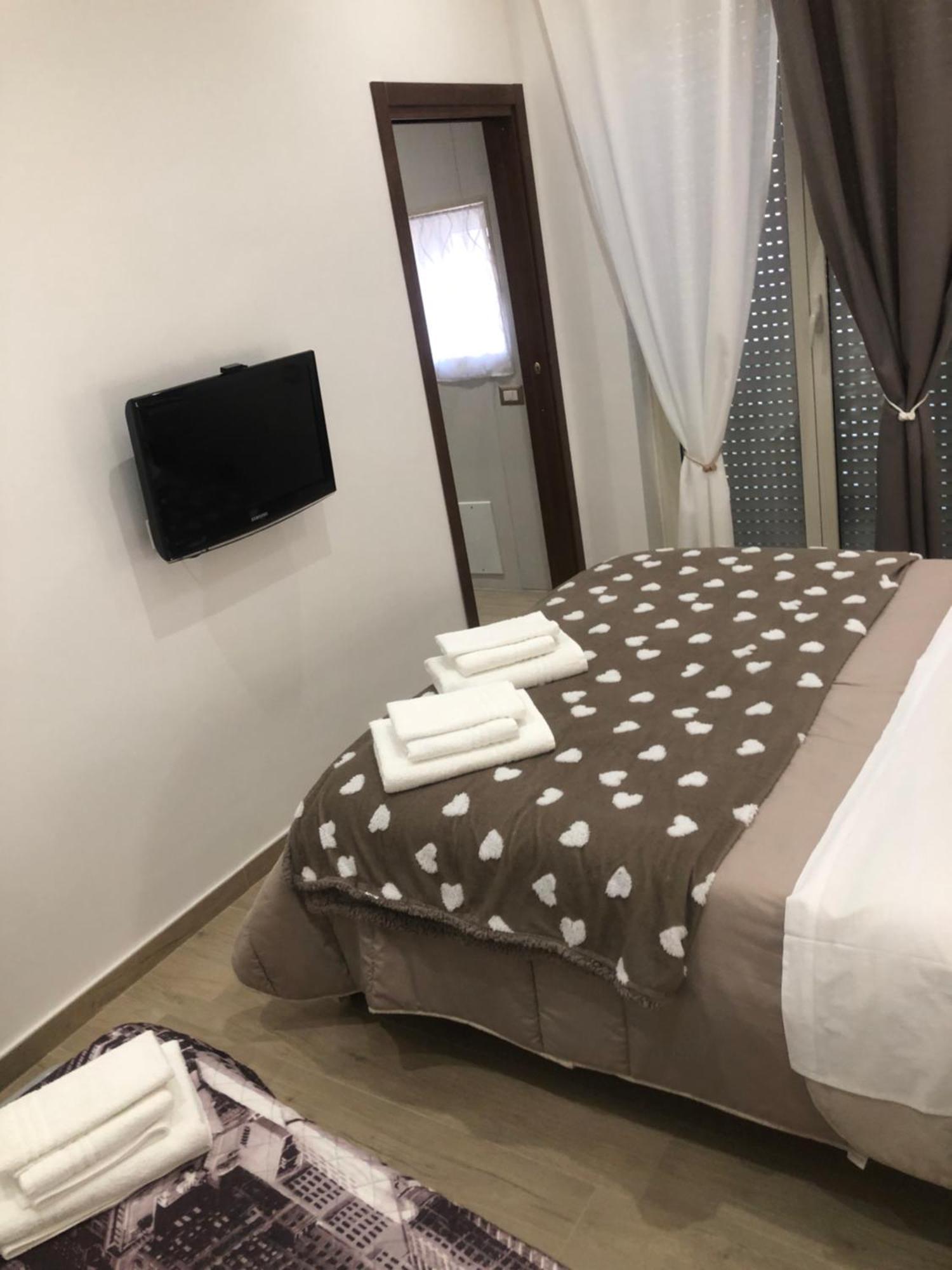نابولي B&B Civico 22 Silvestre المظهر الخارجي الصورة